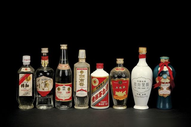 酒可以帶上高鐵嗎_高鐵帶酒能不能過(guò)安檢_高鐵帶酒可以放行李箱嗎