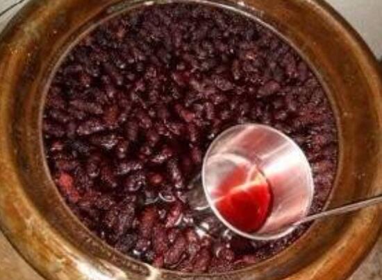 桑葚制作酒方法和配方_桑葚酒制作方法視頻_桑葚酒的制作方法