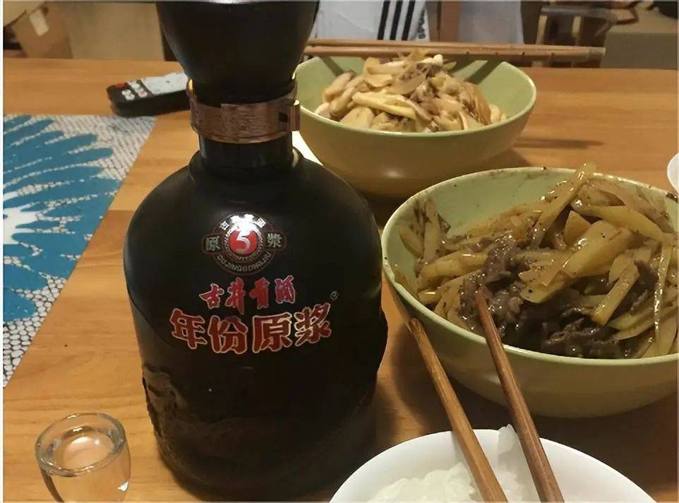 北京回收老酒價格_回收老酒價格_回收老酒價格表和圖片