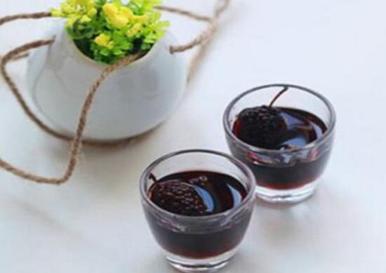 新鮮桑葚泡酒制作方法_泡酒新鮮桑葚制作方法大全_泡酒新鮮桑葚制作方法竅門(mén)