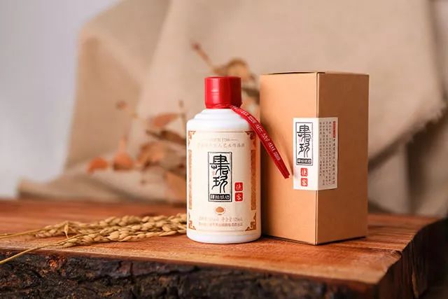 火車(chē)上可以帶白酒嗎 白酒可以帶上火車(chē)/飛機(jī)