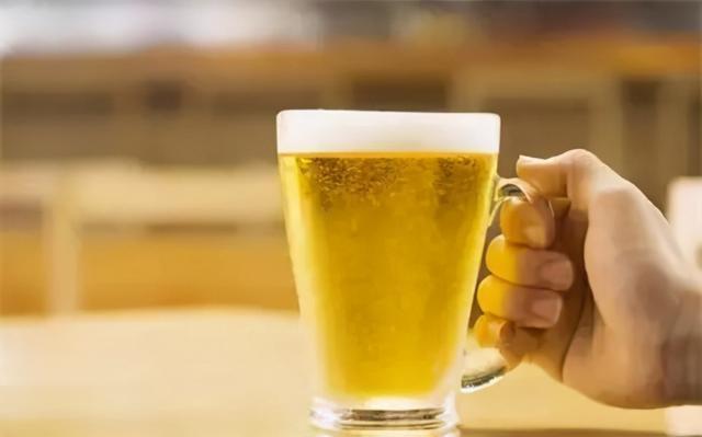 500ml白酒等于多少斤_白酒等于酒精嗎_白酒等于多少啤酒