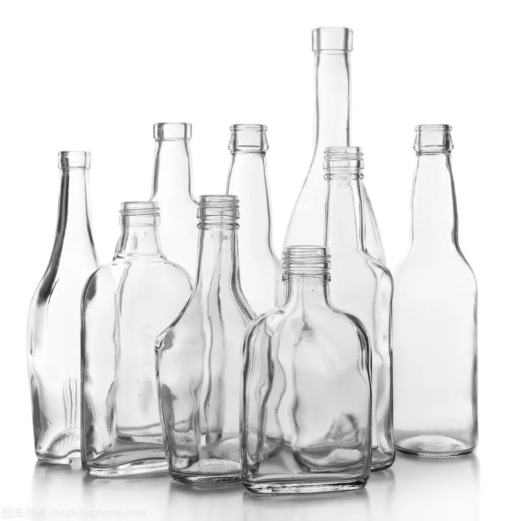 同是光瓶酒，李渡標(biāo)價上千被追捧，汾酒新品