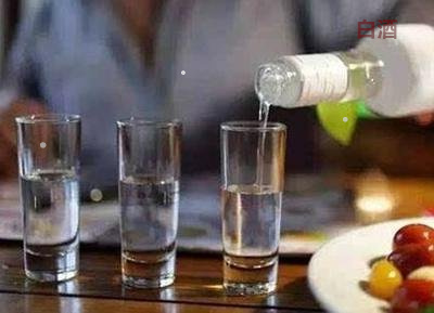 五糧液酒價(jià)格表_五糧液酒價(jià)格表一覽_五糧液價(jià)位表