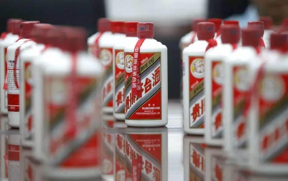 茅臺(tái)年份酒價(jià)格表_茅臺(tái)年份酒30年價(jià)格_茅臺(tái)年份酒