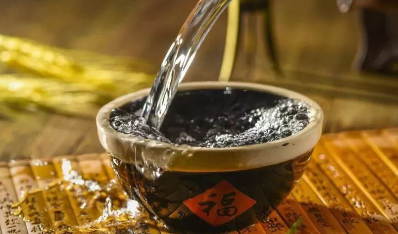 一瓶紅酒多少毫升_紅酒一毫升等于多少克水_紅酒毫升數(shù)