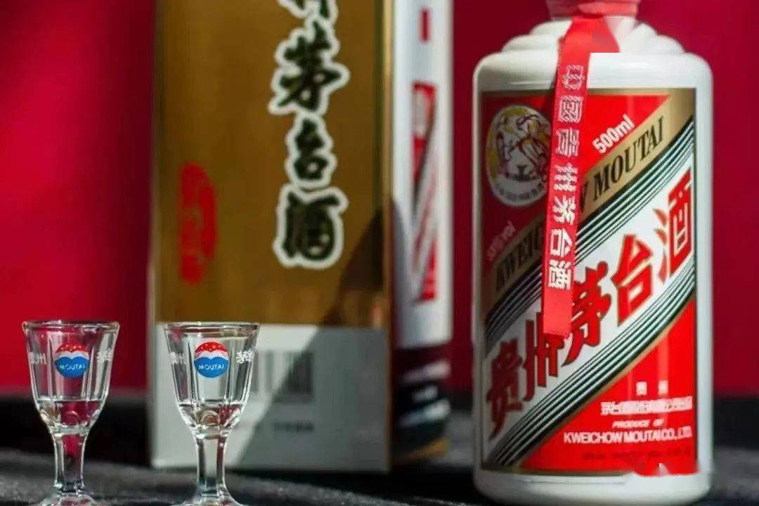 茅臺(tái)生肖酒虎_虎年茅臺(tái)珍藏酒多少價(jià)_貴州茅臺(tái)虎年生肖酒回收價(jià)格