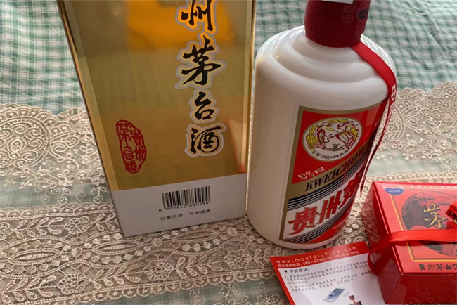 茅臺(tái)迎賓收藏價(jià)值_茅臺(tái)迎賓酒收藏_2008年茅臺(tái)迎賓酒53度回收價(jià)格