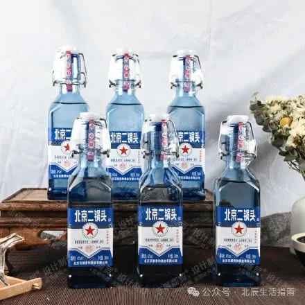 42°北京二鍋頭濃香型白酒方瓶500ml價(jià)格及參數(shù)一覽表