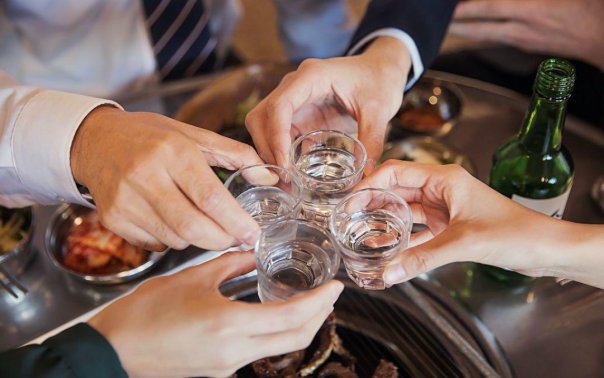 哪款醬香型白酒好喝？這5款滴滴都是純糧酒，好喝不貴