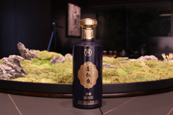 東北喝什么香型白酒_東北白酒好喝嗎_東北白酒什么香型