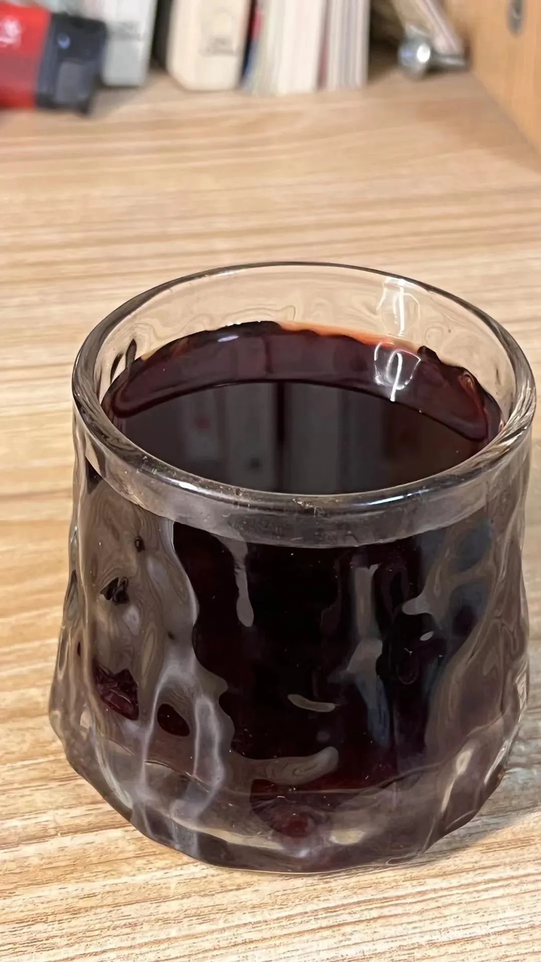 桑葚泡酒有什么藥用價值_新桑葚泡酒的功效和作用_泡酒桑葚的功效與作用