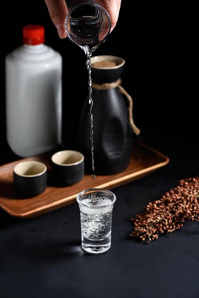 糧食酒的定義_五元一斤的酒是不是糧食酒_何為糧食酒